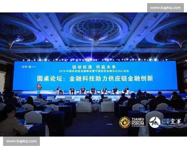 职业联赛发展新机遇与挑战分析 探讨各大赛事未来演变趋势及其对体育产业的深远影响 职业联赛发展新机遇与挑战分析 探讨各大赛事未来演变趋势及其对体育产业的深远影响